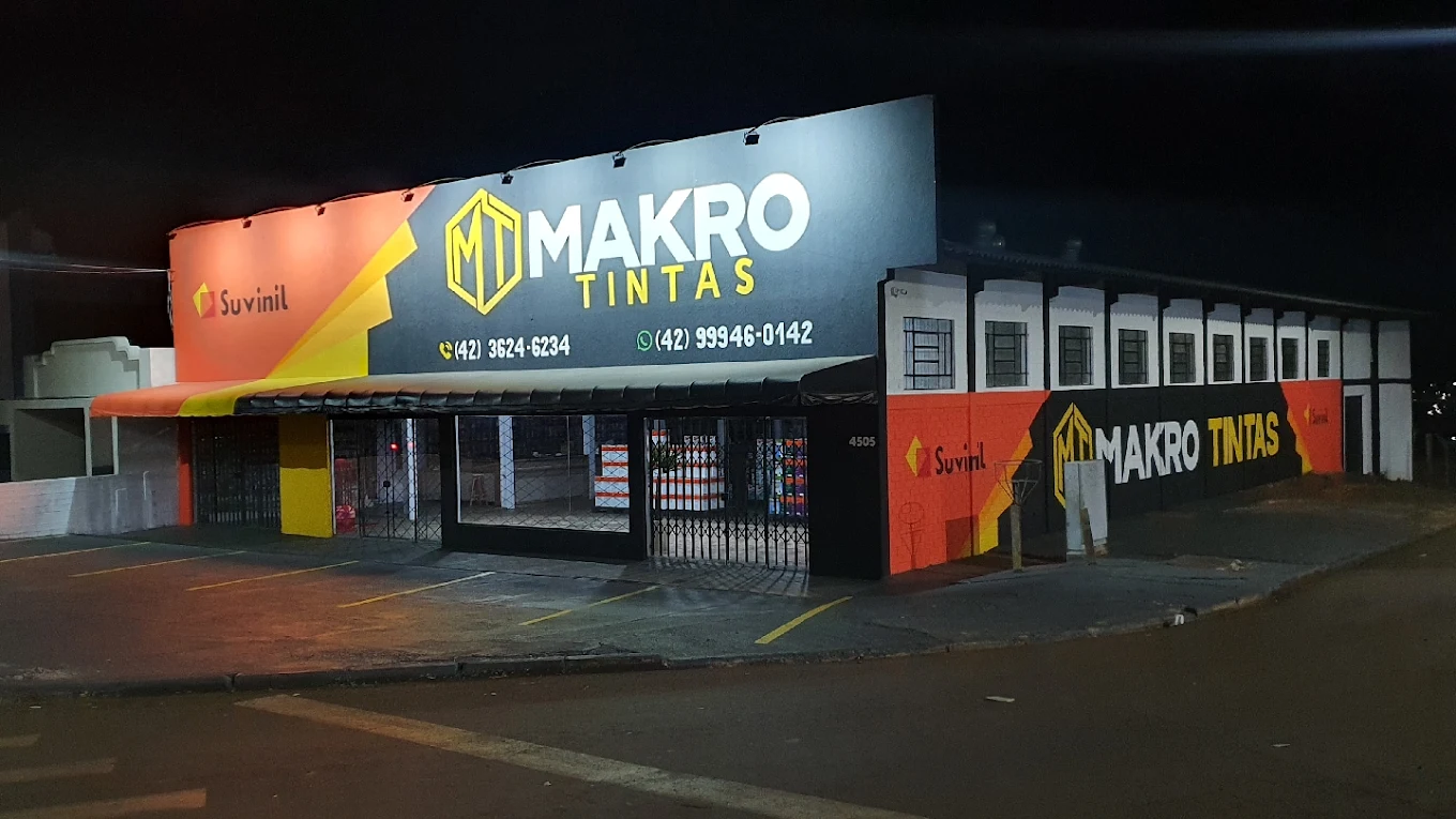 Produtos WEG expostos na loja